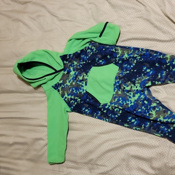 Fleece suit by The North Face - Picture 1 of 4